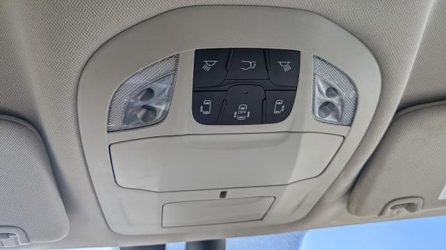 Used 2021 Chrysler Pacifica Touring-L AWD/4WD image 20