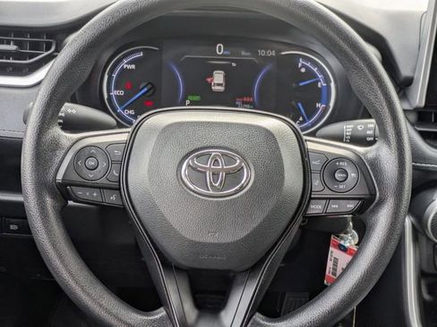 Used 2025 Toyota RAV4 LE image 13