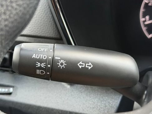 Certified 2024 Honda CR-V EX image 9