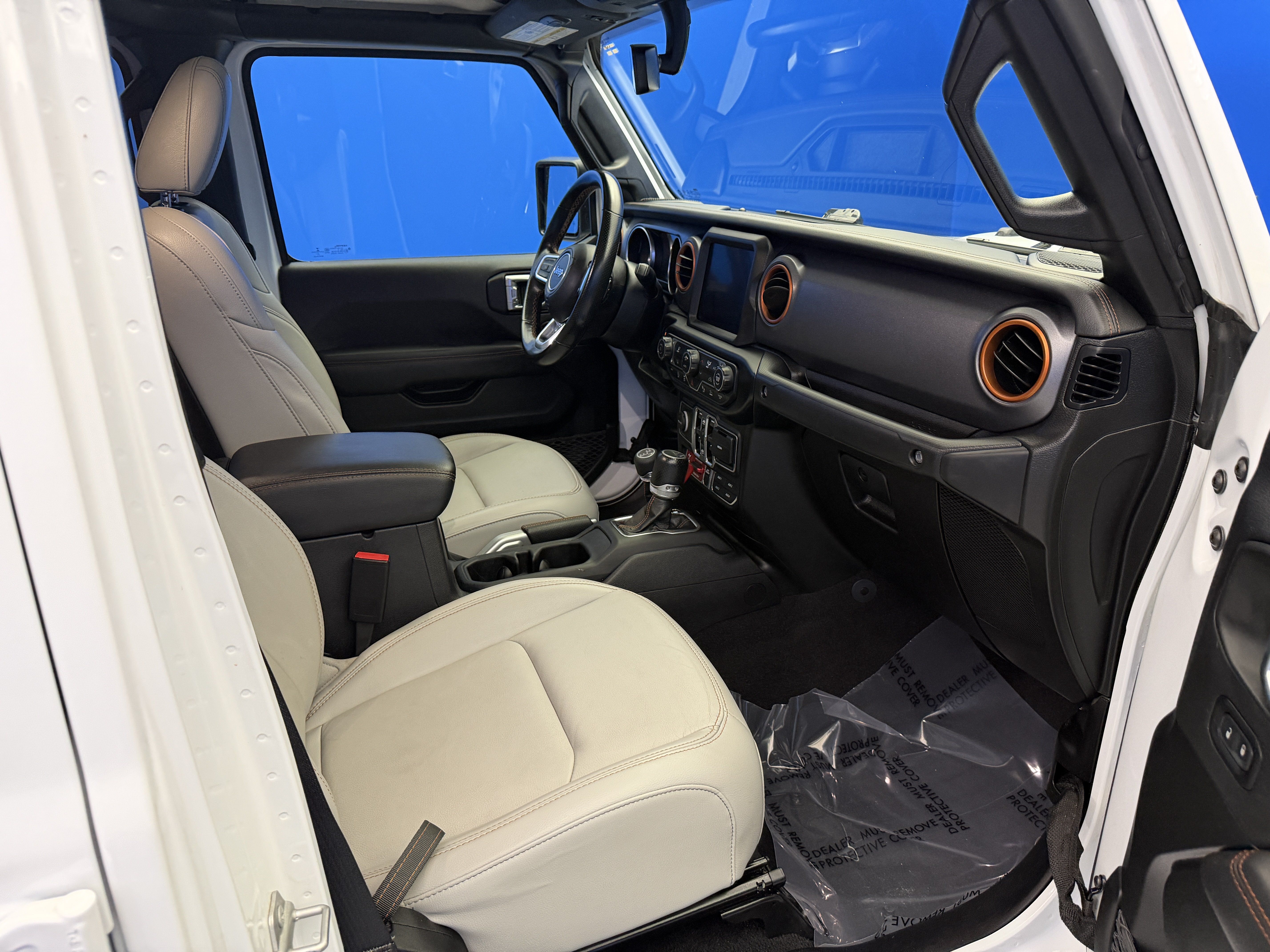 Used 2021 Jeep Gladiator Mojave AWD/4WD image 24