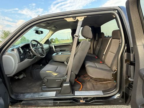Used 2010 GMC Sierra 1500 SL AWD/4WD image 10