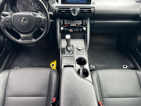 Certified 2023 Lexus IS 300 w/ Comfort Package RWD image 10