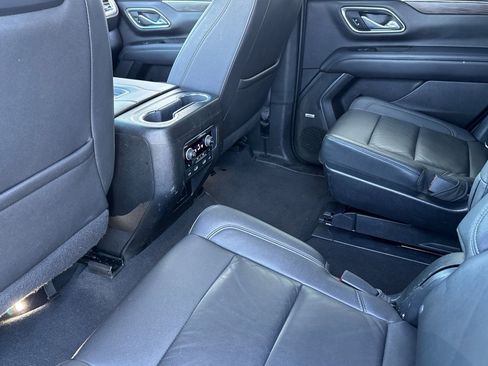 Used 2022 Chevrolet Tahoe Z71 w/ Z71 Off-Road Package image 26