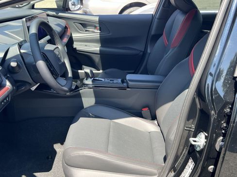 New 2026 Toyota Prius Plug-In Hybrid image 7