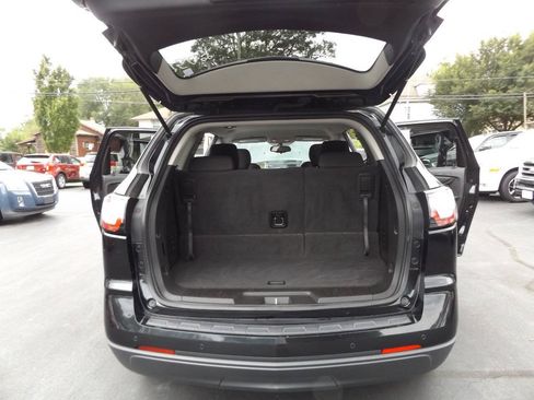 Used 2014 Chevrolet Traverse LT FWD image 31