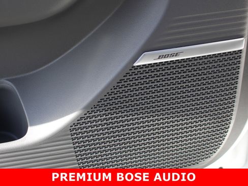 Used 2025 Hyundai Santa Fe Limited image 14