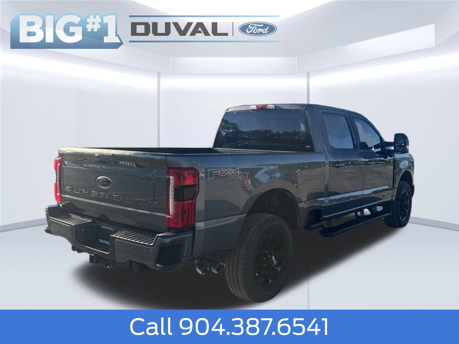 New 2026 Ford F350 Lariat w/ Black Appearance Package AWD/4WD image 2