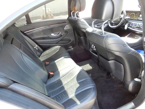 Used 2017 Mercedes-Benz S 550 Sedan image 9