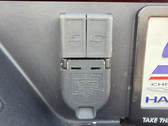 Used 2023 Chevrolet Silverado 1500 RST w/ Convenience Package II AWD/4WD image 17