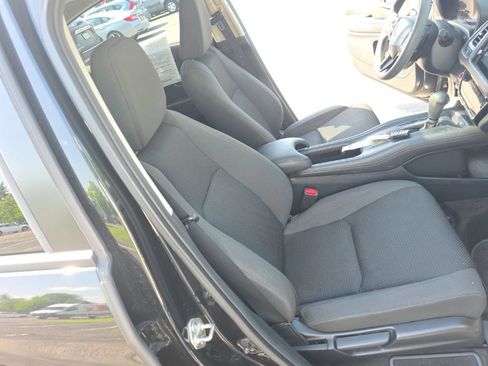 Used 2019 Honda HR-V EX image 27