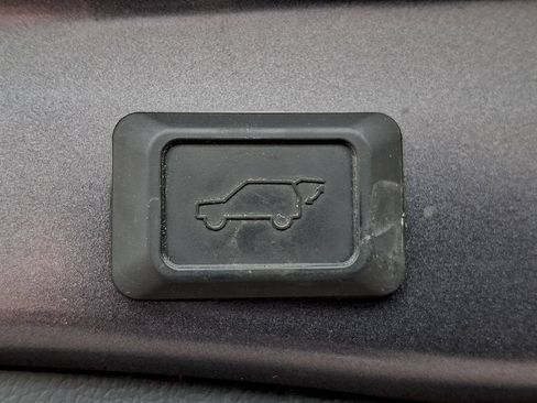 Used 2024 Toyota RAV4 XLE w/ Convenience Package AWD/4WD image 35
