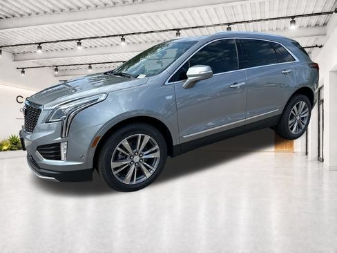 New 2026 Cadillac XT5 Premium Luxury w/ Driver Assist Package FWD image 4