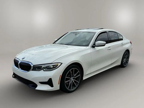 Used 2020 BMW 330i Sedan w/ Premium Package RWD image 8