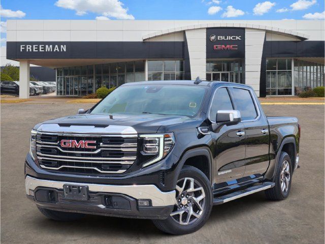 Used 2022 GMC Sierra 1500 SLT AWD/4WD image 1