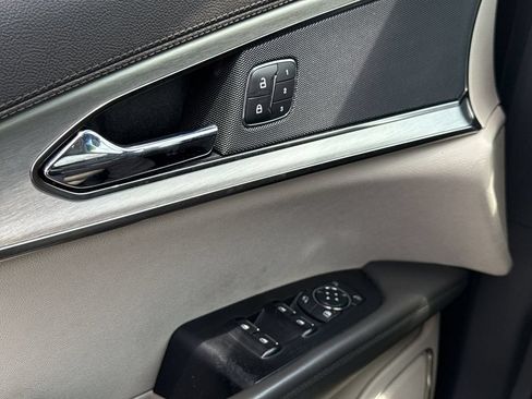Used 2020 Lincoln Nautilus FWD w/ Equipment Group 101A image 13