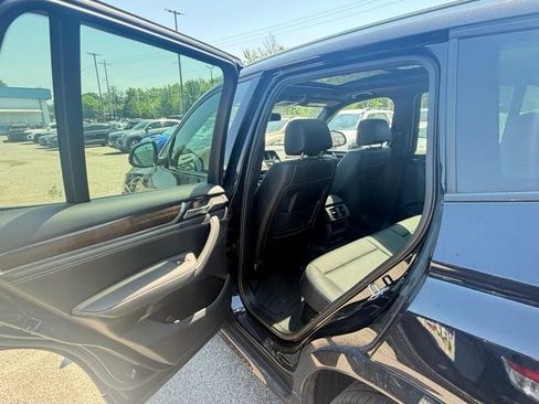 Used 2017 BMW X3 xDrive28i AWD/4WD image 19
