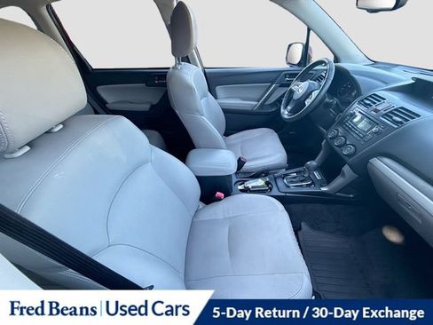 Used 2015 Subaru Forester 2.5i Touring AWD/4WD image 34