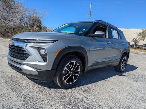 Certified 2025 Chevrolet TrailBlazer LT image 8