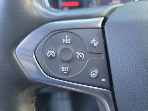 Used 2020 Chevrolet Traverse LT FWD image 29