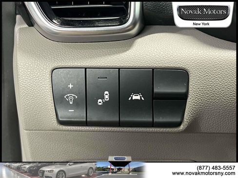 Used 2022 Kia Sportage Nightfall Edition w/ Nighfall AWD Premium Package image 23