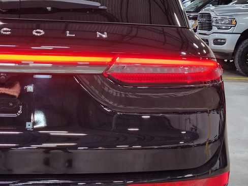 Used 2022 Lincoln Corsair FWD image 22