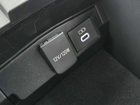 Certified 2026 Toyota Corolla Cross L image 33