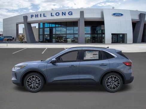 New 2026 Ford Escape SE image 3