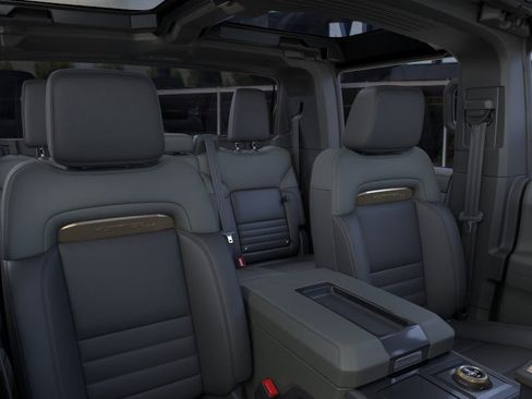 New 2025 GMC Hummer EV 3X w/ LPO, Dark Essentials Package AWD/4WD image 43