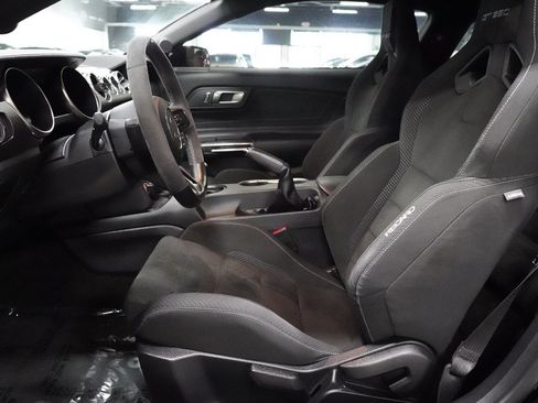 Used 2017 Ford Mustang Shelby GT350 w/ Electronics Package RWD image 11