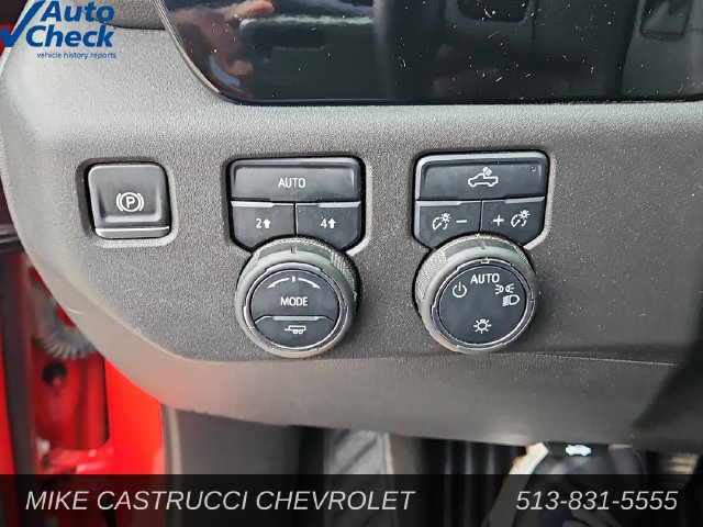 Used 2025 Chevrolet Silverado 1500 LT AWD/4WD image 22