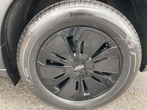 New 2026 Chevrolet Blazer EV LT image 10