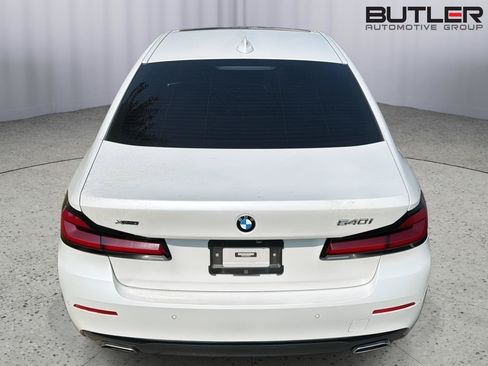 Used 2023 BMW 540i xDrive AWD/4WD image 9