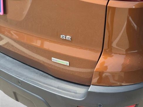 Used 2020 Ford EcoSport SE w/ SE Convenience Package FWD image 13
