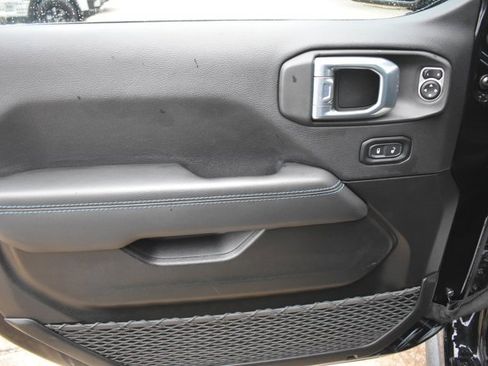 Used 2022 Jeep Wrangler Unlimited Rubicon 4xe w/ Cold Weather Group image 13