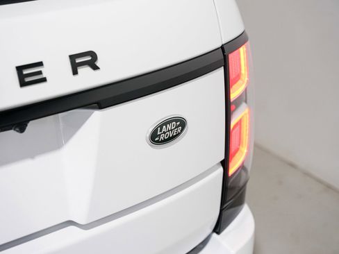 Used 2021 Land Rover Range Rover Westminster Edition image 47