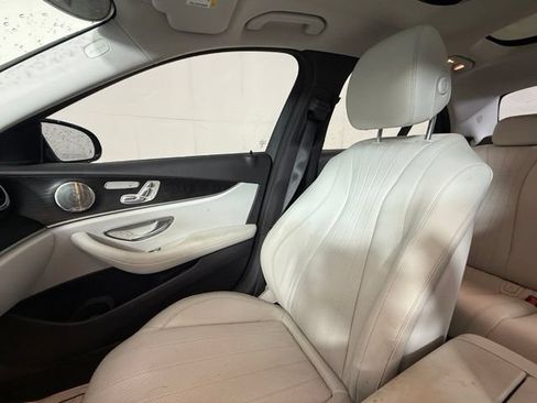 Used 2022 Mercedes-Benz E 350 Sedan image 16