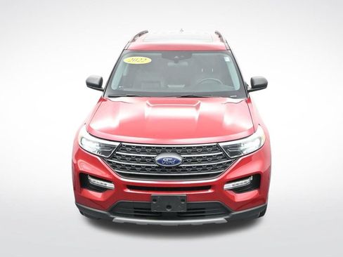 Used 2022 Ford Explorer XLT w/ Equipment Group 202A AWD/4WD image 24