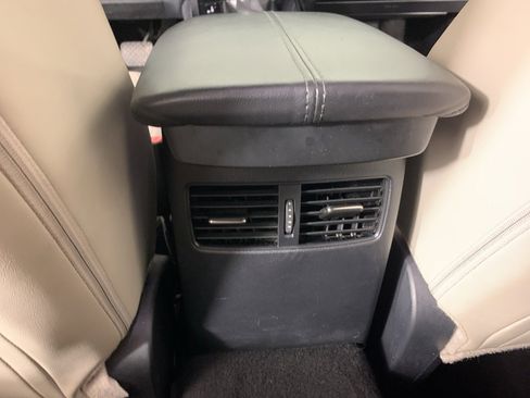 Used 2024 MAZDA CX-30 AWD 2.5 S w/ Preferred Package image 32