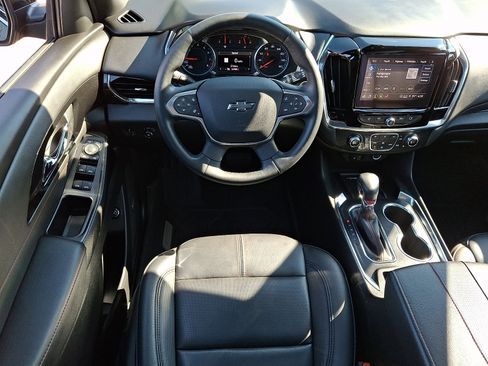 Used 2023 Chevrolet Traverse RS w/ LPO, Floor Liner Package AWD/4WD image 12