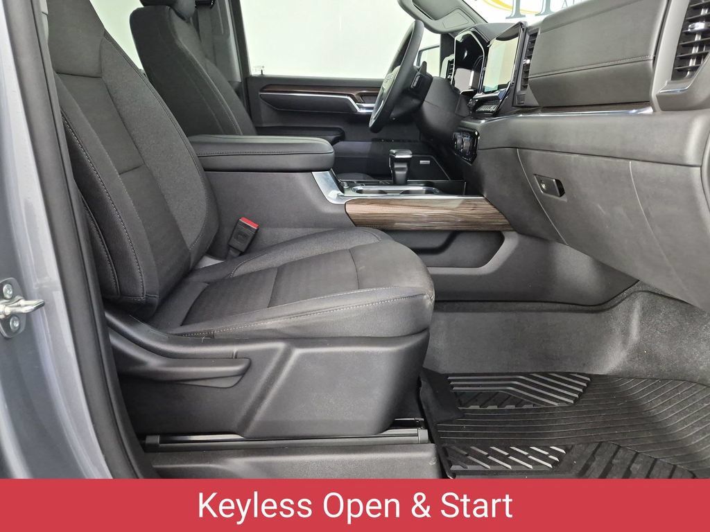 Certified 2025 Chevrolet Silverado 1500 LT Trail Boss w/ Convenience Package II AWD/4WD image 38