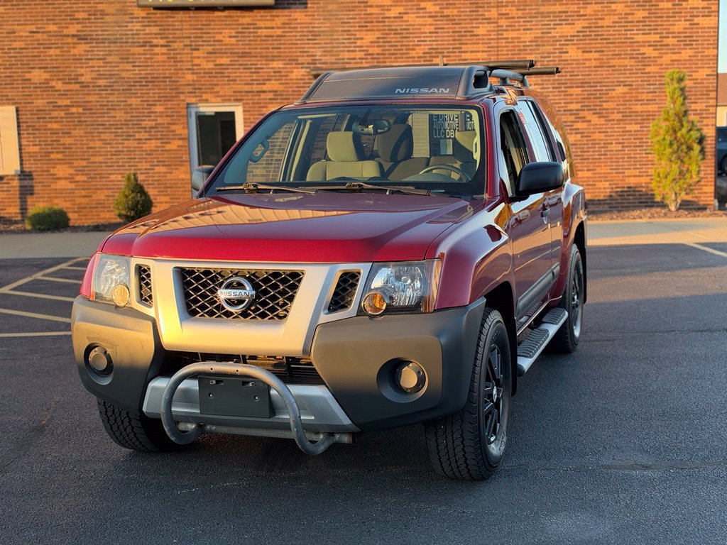 Used 2014 Nissan Xterra S AWD/4WD image 2