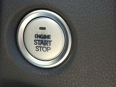 Used 2011 Hyundai Equus Signature image 30