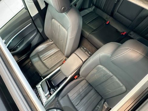 Used 2019 Audi e-tron Premium Plus w/ Cold Weather Package image 20