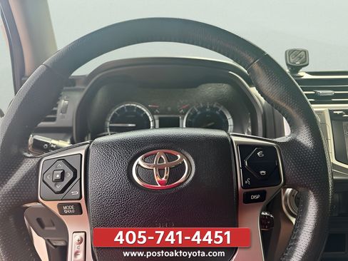 Used 2019 Toyota 4Runner SR5 RWD image 17