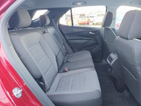 Used 2023 Chevrolet Equinox LT image 11