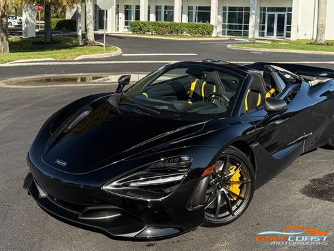 Used 2022 McLaren 720S Performance image 10