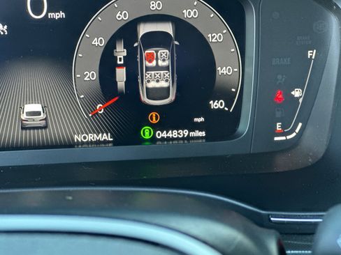 Used 2023 Acura Integra A-Spec image 18