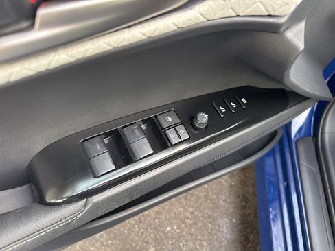 Used 2025 Toyota Camry XSE image 7