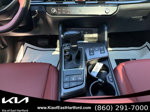 New 2026 Kia Sportage SX AWD/4WD image 26