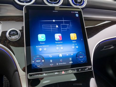 New 2025 Mercedes-Benz GLC 300 4MATIC image 25